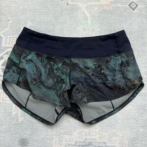 Lululemon Speed-Up Shorts lined 2.5in size 4